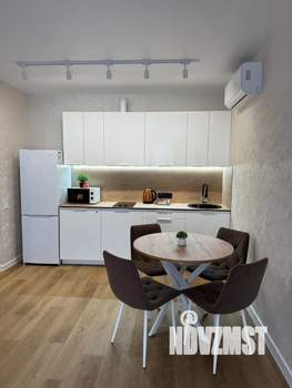 2-к квартира, посуточно, 40м2, 8/16 этаж