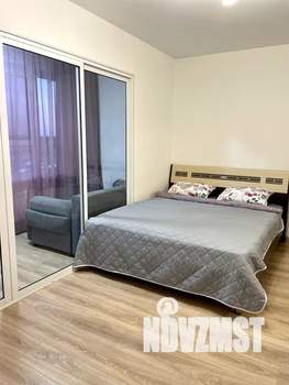 Студия квартира, посуточно, 30м2, 18/18 этаж