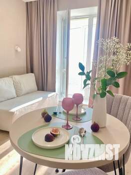 1-к квартира, посуточно, 39м2, 15/17 этаж