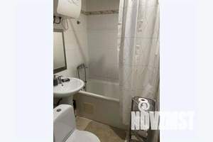 2-к квартира, посуточно, 44м2, 4/5 этаж