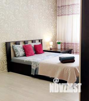 1-к квартира, посуточно, 35м2, 8/10 этаж