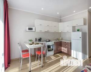 2-к квартира, посуточно, 42м2, 12/15 этаж