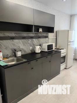 1-к квартира, посуточно, 44м2, 6/15 этаж