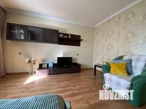 1-к квартира, посуточно, 33м2, 1/10 этаж