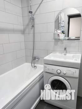 1-к квартира, посуточно, 40м2, 2/16 этаж