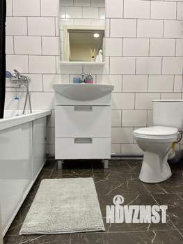 1-к квартира, посуточно, 43м2, 1/1 этаж