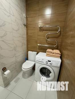 2-к квартира, посуточно, 40м2, 1/10 этаж