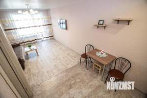 2-к квартира, посуточно, 44м2, 1/1 этаж