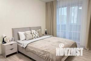 1-к квартира, посуточно, 36м2, 1/16 этаж