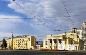 1-к квартира, посуточно, 42м2, 1/1 этаж