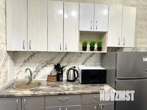 2-к квартира, посуточно, 46м2, 14/17 этаж