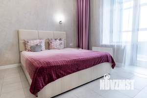 Студия квартира, посуточно, 30м2, 9/17 этаж