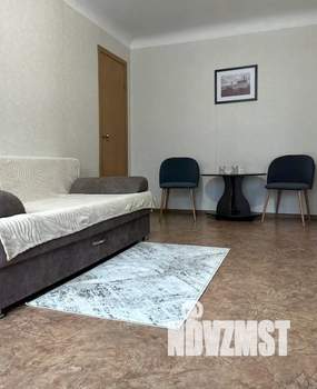 2-к квартира, посуточно, 40м2, 2/4 этаж