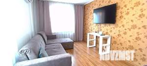 2-к квартира, посуточно, 50м2, 1/1 этаж