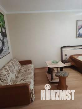 1-к квартира, посуточно, 35м2, 5/10 этаж