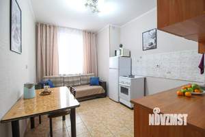 1-к квартира, посуточно, 42м2, 1/1 этаж
