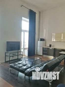 Студия квартира, посуточно, 50м2, 16/16 этаж