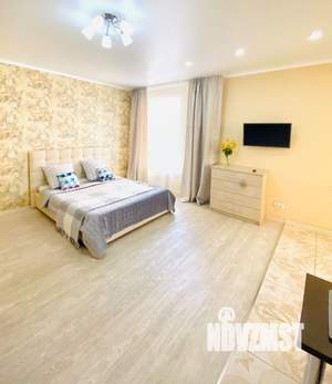 1-к квартира, посуточно, 49м2, 1/1 этаж