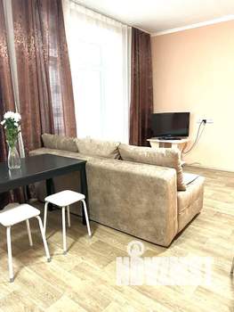 1-к квартира, посуточно, 40м2, 3/16 этаж