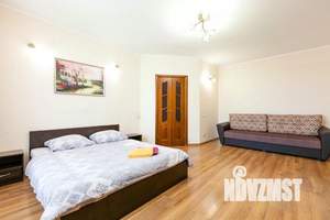 1-к квартира, посуточно, 42м2, 1/1 этаж