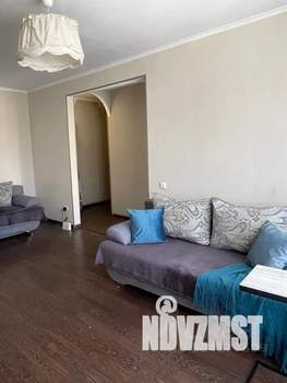 2-к квартира, посуточно, 42м2, 4/5 этаж