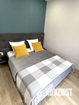 1-к квартира, посуточно, 40м2, 4/4 этаж