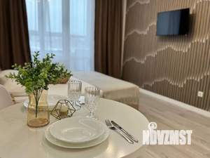 Студия квартира, посуточно, 28м2, 6/18 этаж