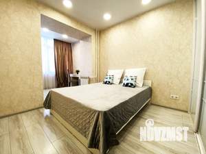 2-к квартира, посуточно, 40м2, 11/16 этаж