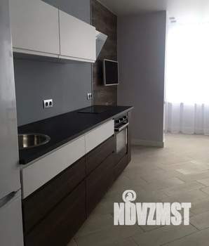 1-к квартира, посуточно, 35м2, 9/16 этаж