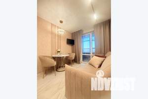 1-к квартира, посуточно, 42м2, 19/23 этаж