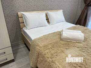 2-к квартира, посуточно, 40м2, 1/1 этаж