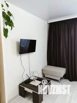 1-к квартира, посуточно, 38м2, 8/10 этаж