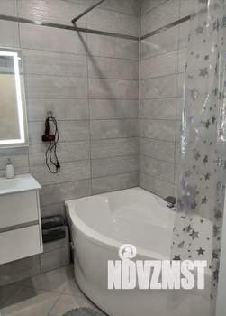 2-к квартира, посуточно, 40м2, 7/17 этаж