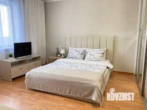1-к квартира, посуточно, 36м2, 2/10 этаж