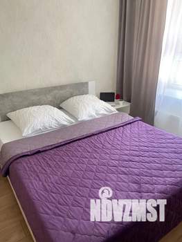 1-к квартира, посуточно, 38м2, 2/10 этаж