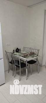 1-к квартира, посуточно, 40м2, 9/22 этаж