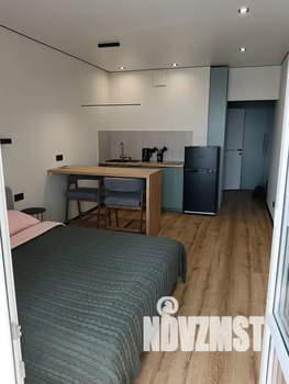 Студия квартира, посуточно, 26м2, 23/25 этаж