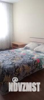 2-к квартира, посуточно, 49м2, 13/16 этаж