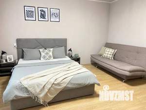 1-к квартира, посуточно, 38м2, 2/10 этаж