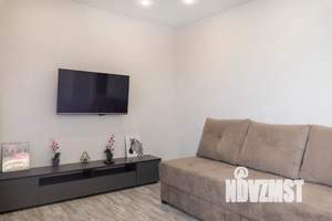 1-к квартира, посуточно, 40м2, 4/9 этаж