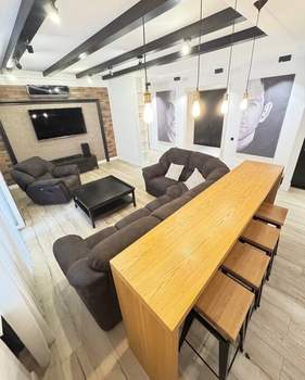 3-к квартира, на длительный срок, 171м2, 6/6 этаж