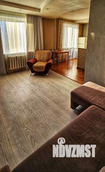 Студия квартира, посуточно, 30м2, 6/9 этаж