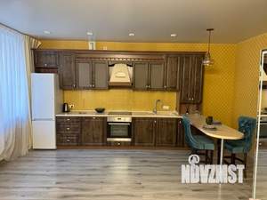 3-к квартира, посуточно, 104м2, 4/10 этаж