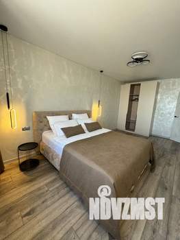 2-к квартира, посуточно, 51м2, 9/25 этаж