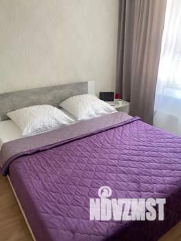 1-к квартира, посуточно, 38м2, 2/10 этаж