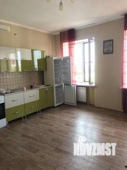 3-к квартира, на длительный срок, 130м2, 6/10 этаж