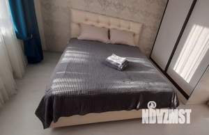 1-к квартира, посуточно, 40м2, 10/17 этаж