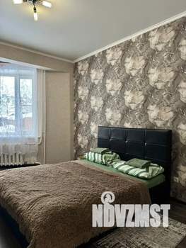 2-к квартира, посуточно, 50м2, 1/5 этаж