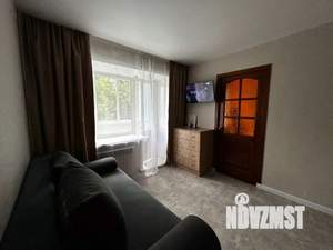 1-к квартира, посуточно, 32м2, 1/1 этаж