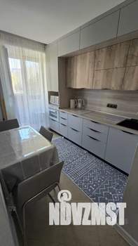 1-к квартира, посуточно, 30м2, 2/9 этаж